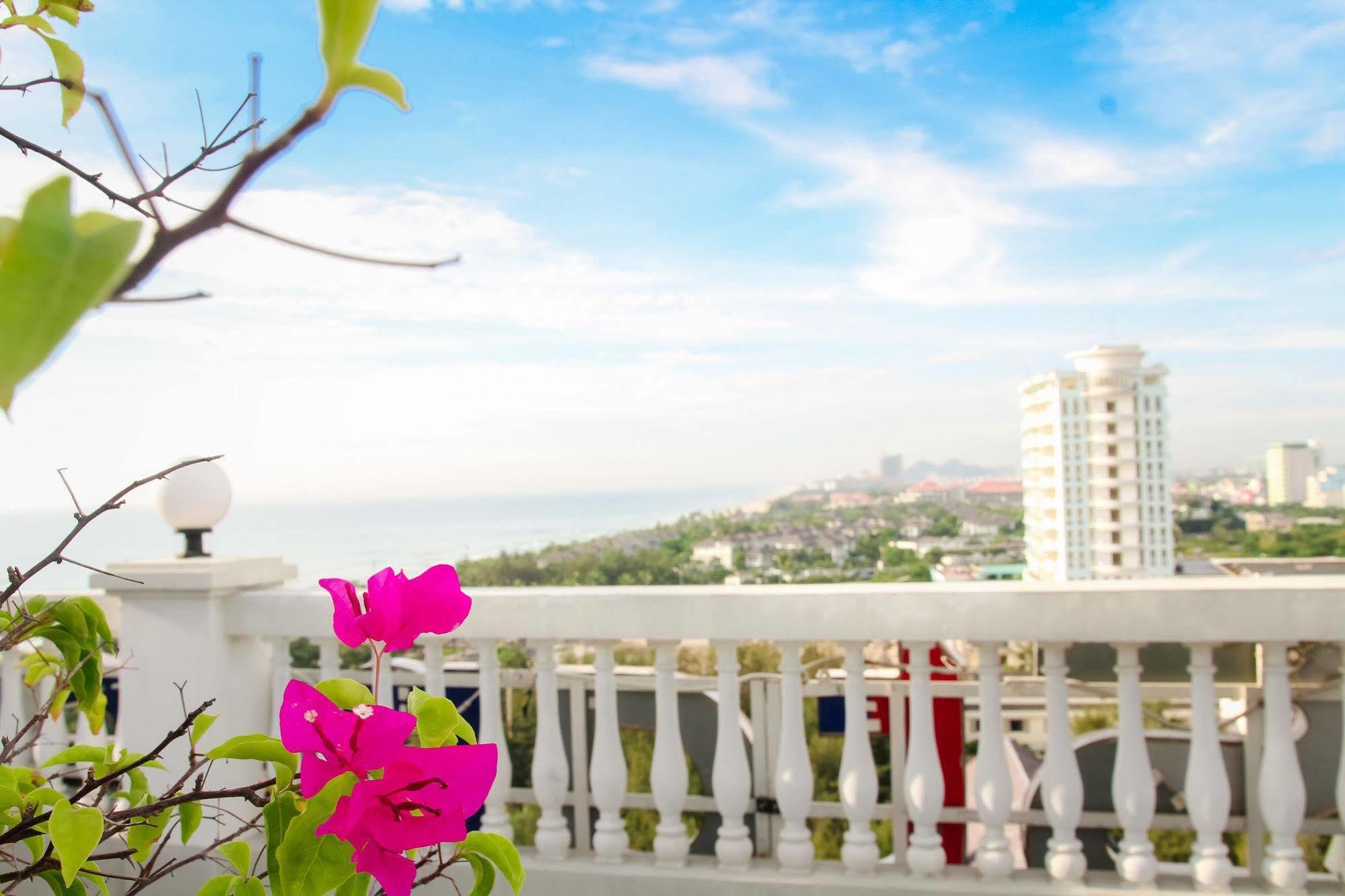 Starlet Hotel Danang Extérieur photo